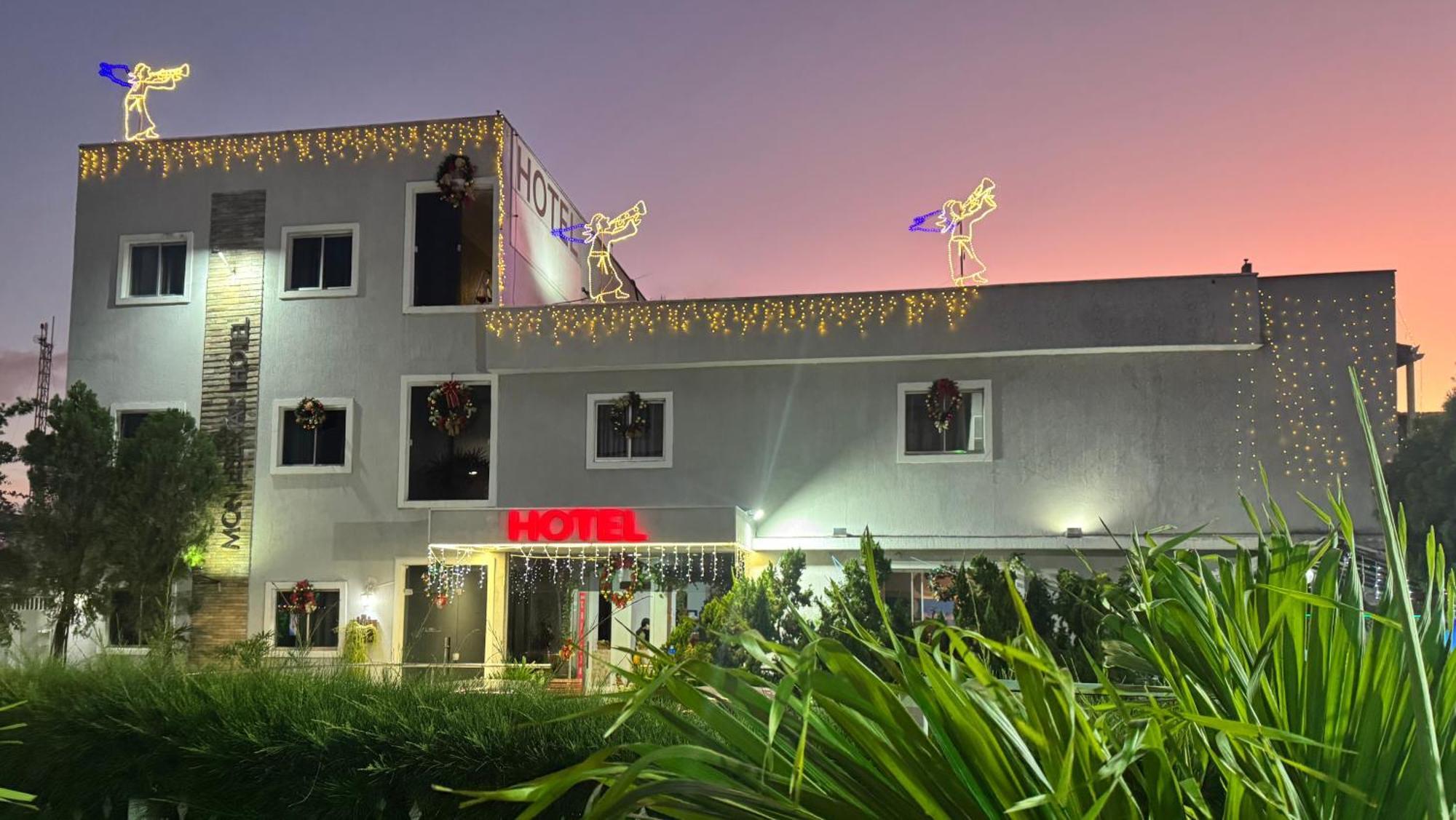 Aeroporto Montese Star Hotel